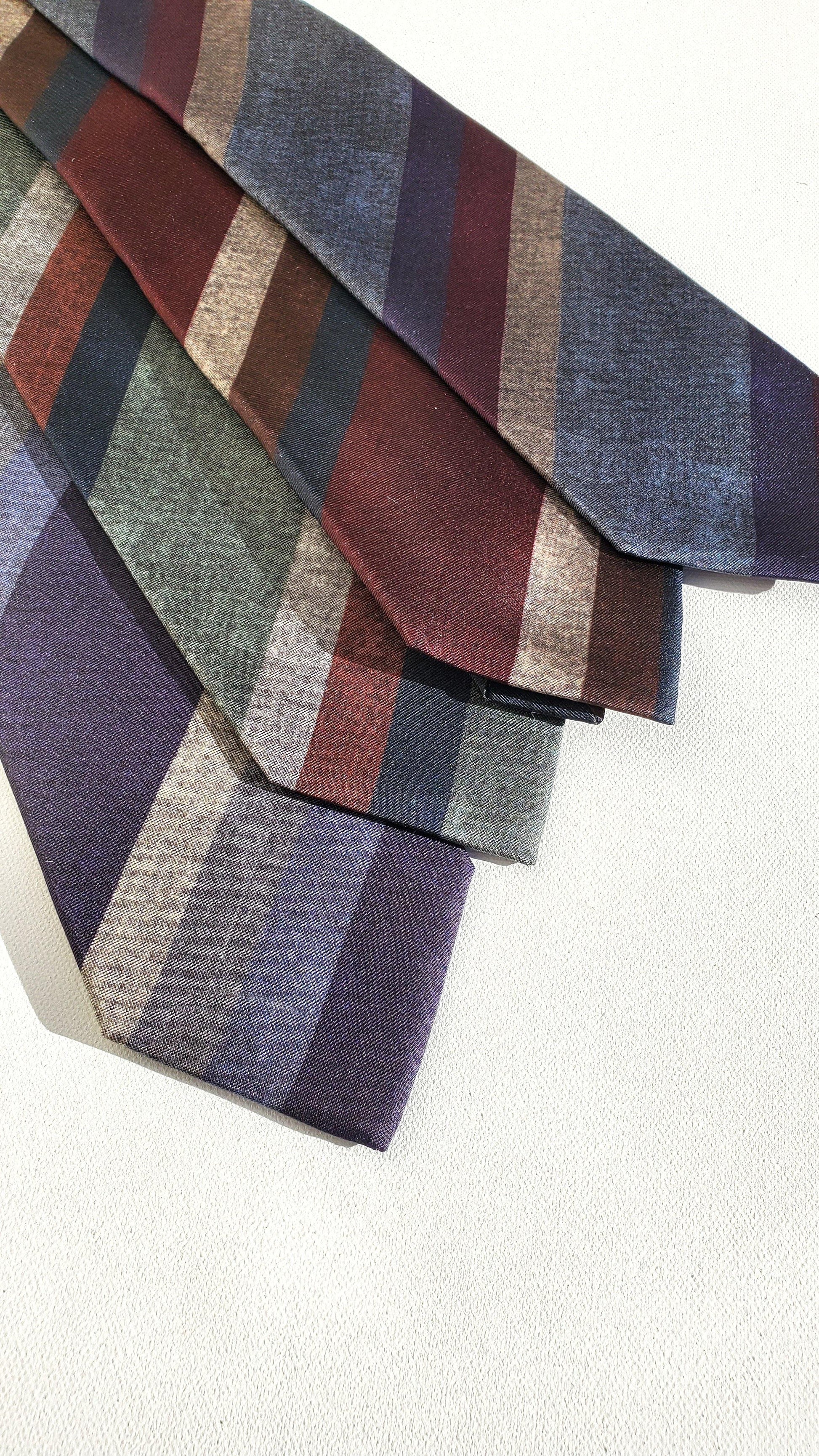 Comic Print Stripe Silk Tie Midnight Blue - X Of Pentacles