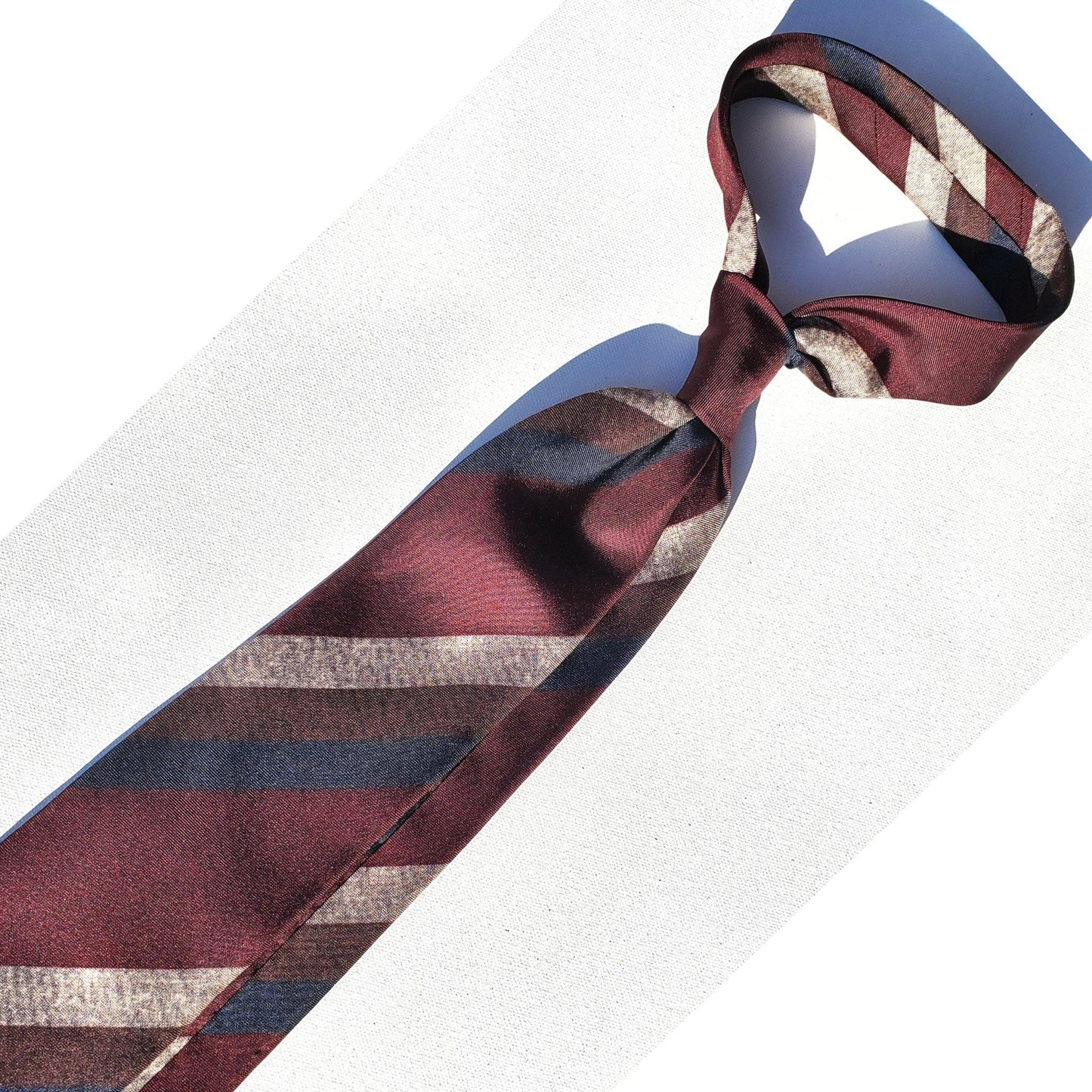 Maroon Necktie - Silk Necktie - X Of Pentacles
